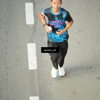 Runner Photo 7689651