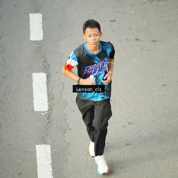 Runner Photo 7689657