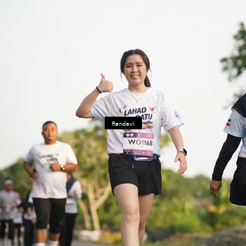 Runner Photo 7689658
