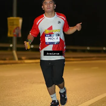 Runner Photo 7689664