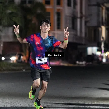 Runner Photo 7689670