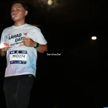 Runner Photo 7689673