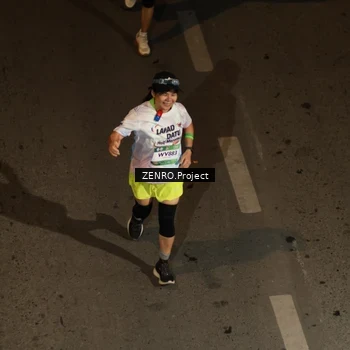 Runner Photo 7689674