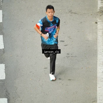 Runner Photo 7689682