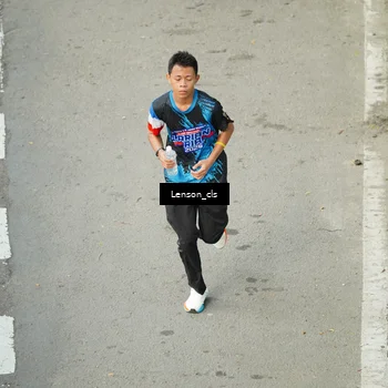 Runner Photo 7689683