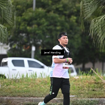 Runner Photo 7689700