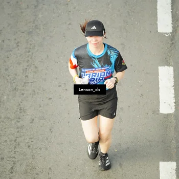 Runner Photo 7689716