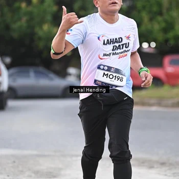 Runner Photo 7689718