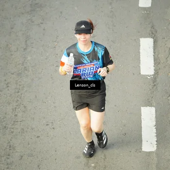 Runner Photo 7689720