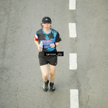 Runner Photo 7689734