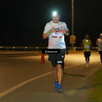 Runner Photo 7689753