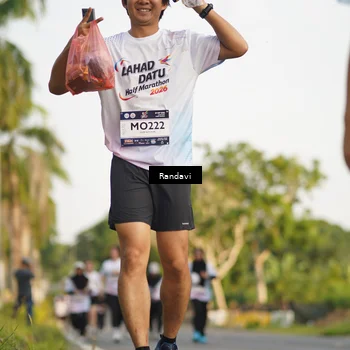 Runner Photo 7689754