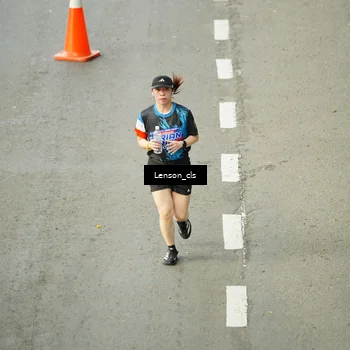 Runner Photo 7689757