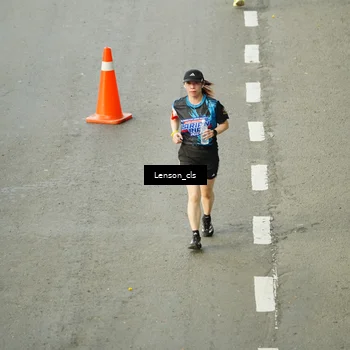 Runner Photo 7689768