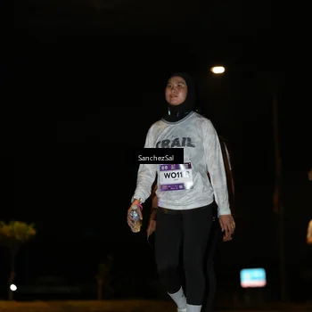 Runner Photo 7689771