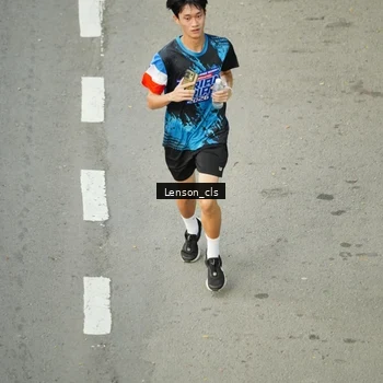 Runner Photo 7689782