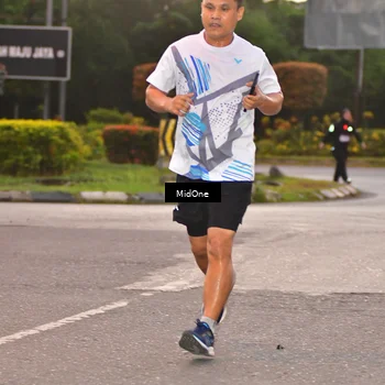 Runner Photo 7689791