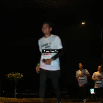 Runner Photo 7689838