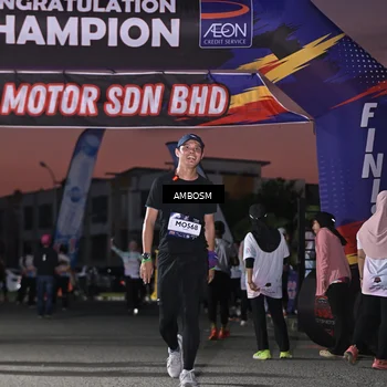 Runner Photo 7689840