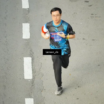 Runner Photo 7689849