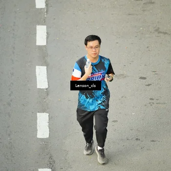 Runner Photo 7689855