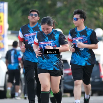 Runner Photo 7689858