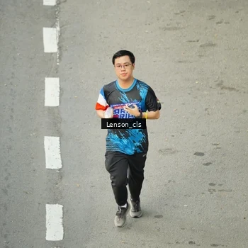 Runner Photo 7689877