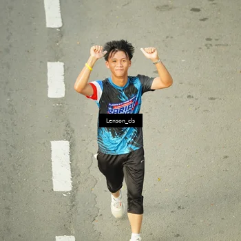 Runner Photo 7689890