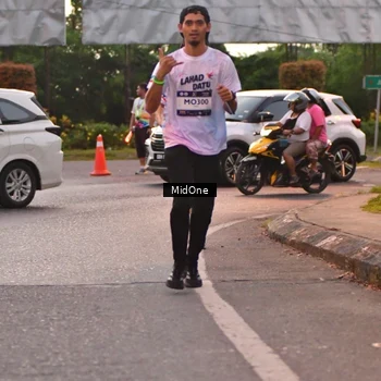 Runner Photo 7689905