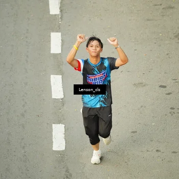 Runner Photo 7689906