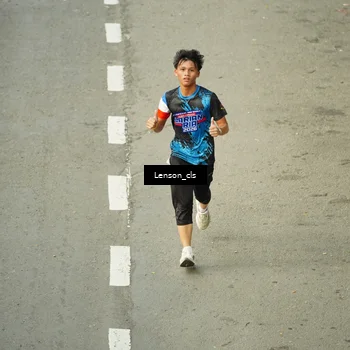 Runner Photo 7689917