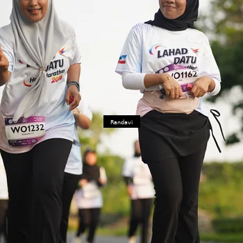 Runner Photo 7689936