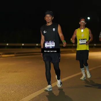 Runner Photo 7689937