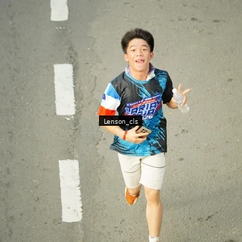 Runner Photo 7689939