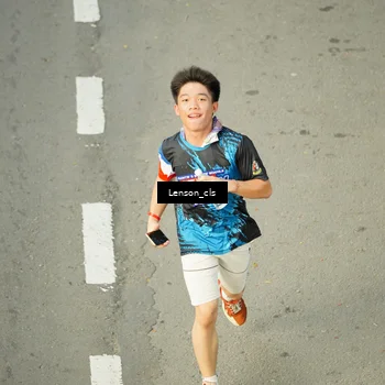 Runner Photo 7689940
