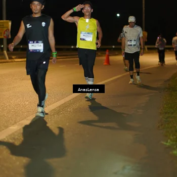 Runner Photo 7689955