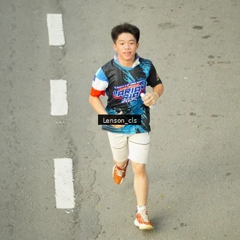 Runner Photo 7689960