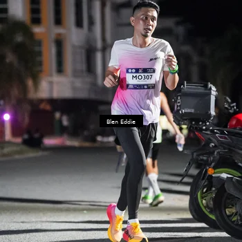 Runner Photo 7689962