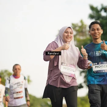 Runner Photo 7689963