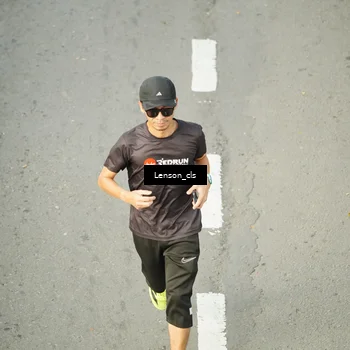 Runner Photo 7689970