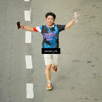 Runner Photo 7689978