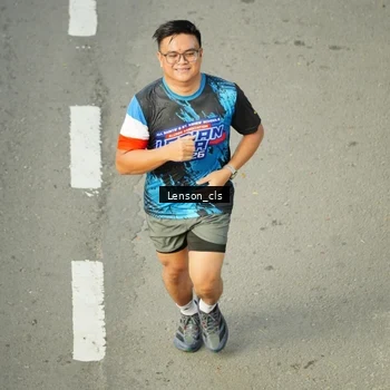 Runner Photo 7689989