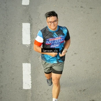 Runner Photo 7689996