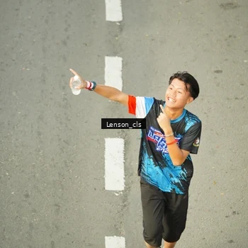 Runner Photo 7690019