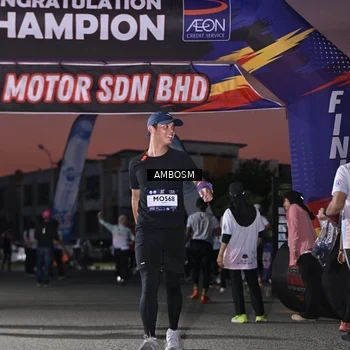 Runner Photo 7690022