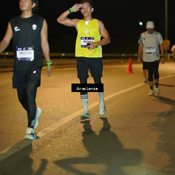 Runner Photo 7690023
