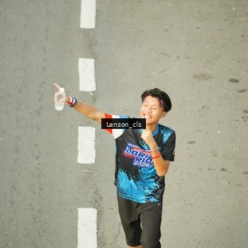 Runner Photo 7690026