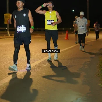 Runner Photo 7690029