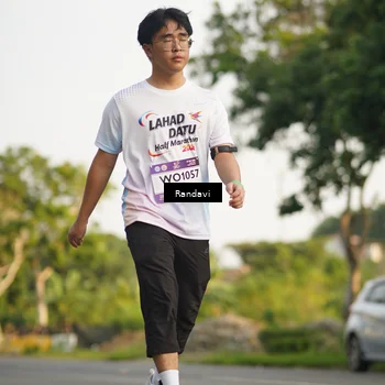 Runner Photo 7690038