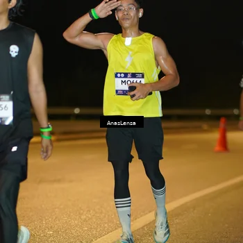 Runner Photo 7690047